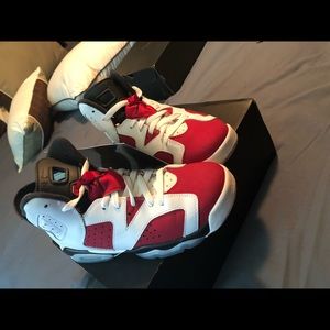Jordan retro Carmine 6’s